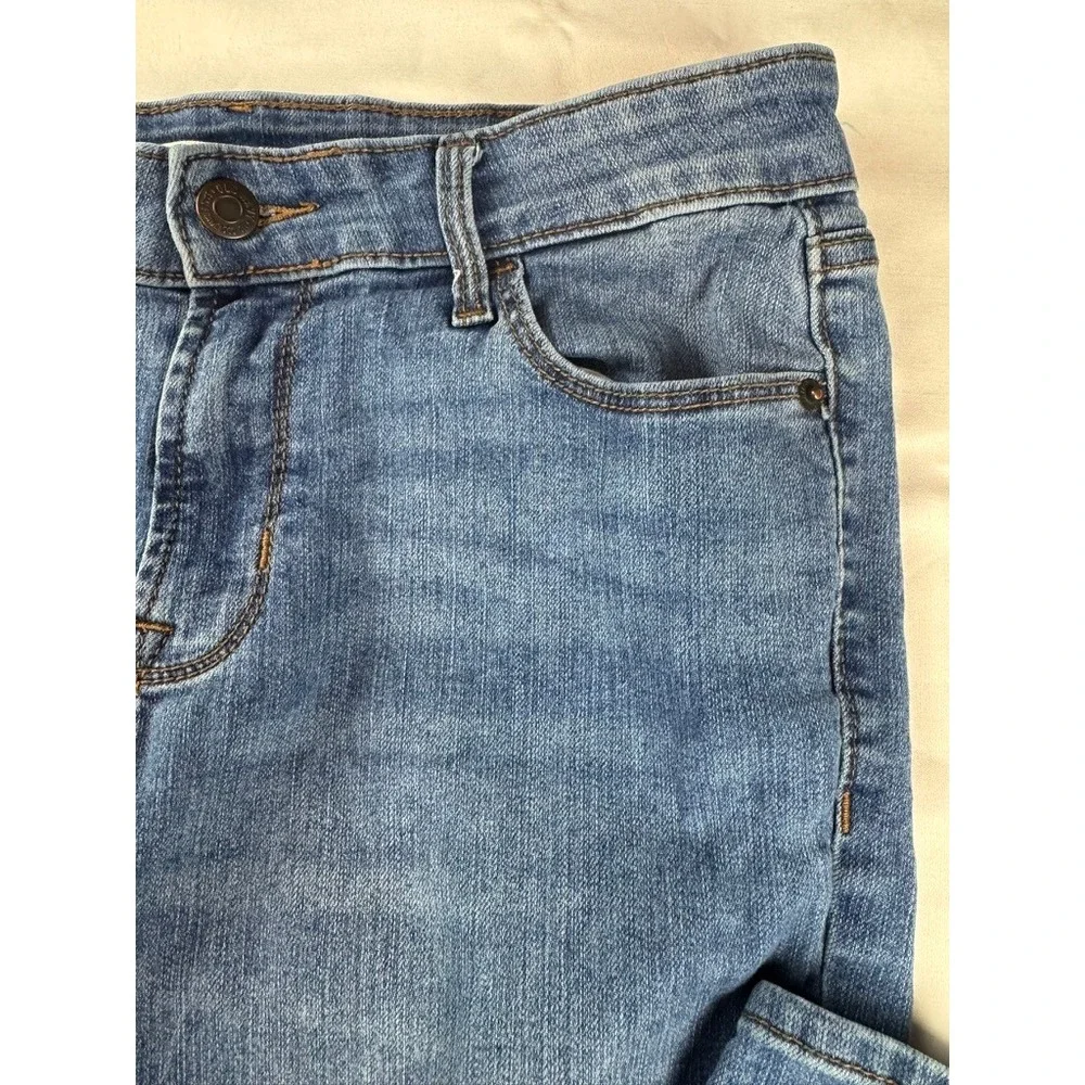 Old Navy Super Skinny Ankle Jeans Mid-Rise Medium Wash Blue Denim Pants